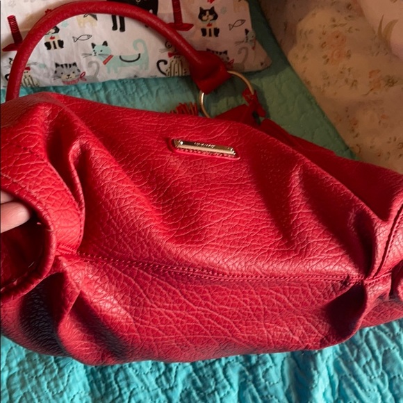 Nine West large red bag.  Beautiful bag - Picture 2 of 9